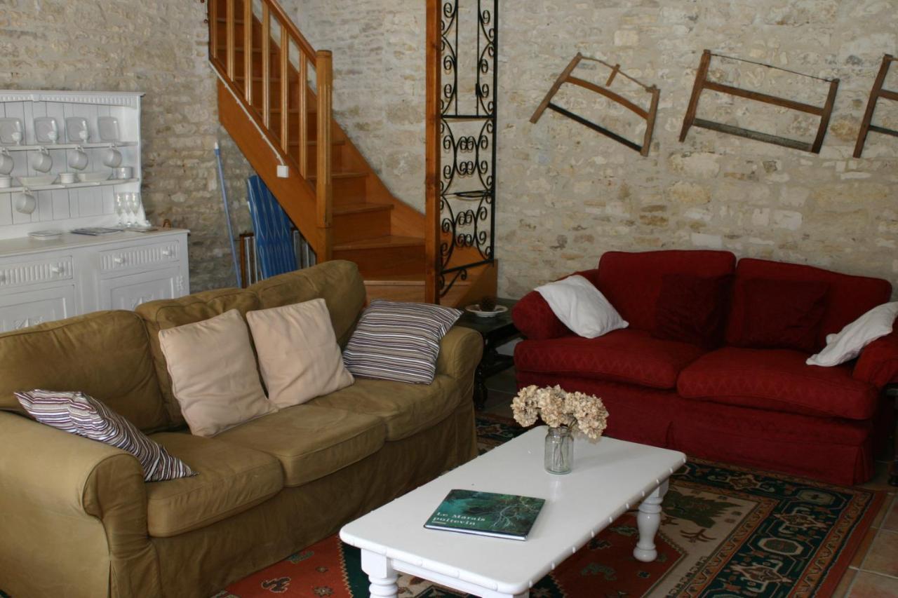 Gite Chez Riviere Nantillé Zewnętrze zdjęcie